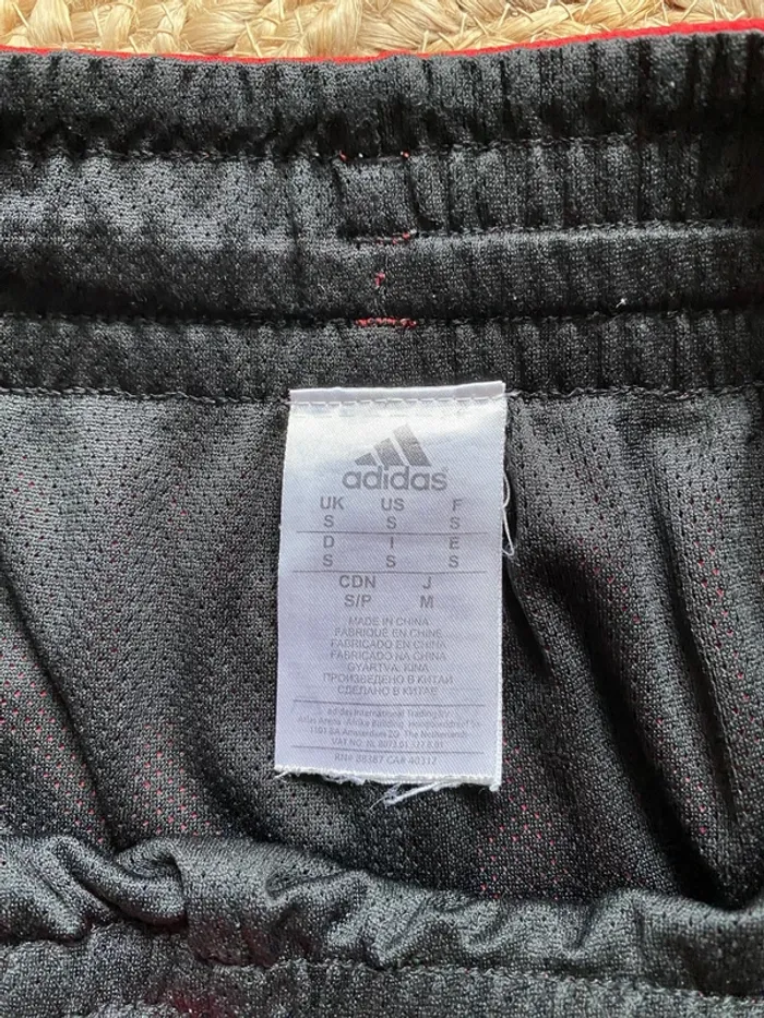 Ensemble NBA Chicago Bulls réversible Adidas + Haut Nike réversible – Taille S – Rare - photo numéro 9