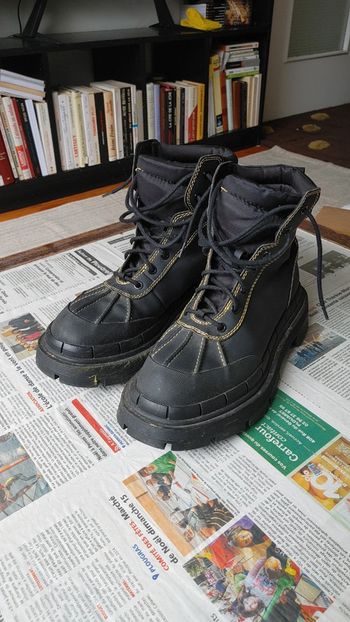 Grosse botte type Randonnée motard en caoutchouc imperméable surpiqûres crantée plateforme