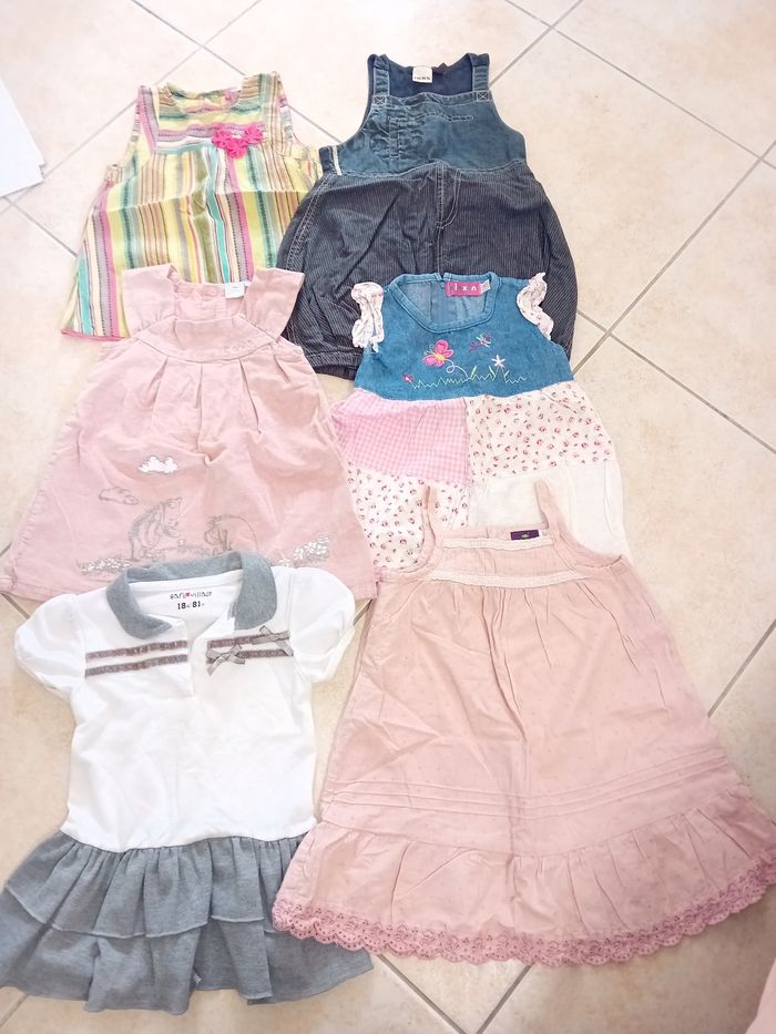 6 robes 18 mois