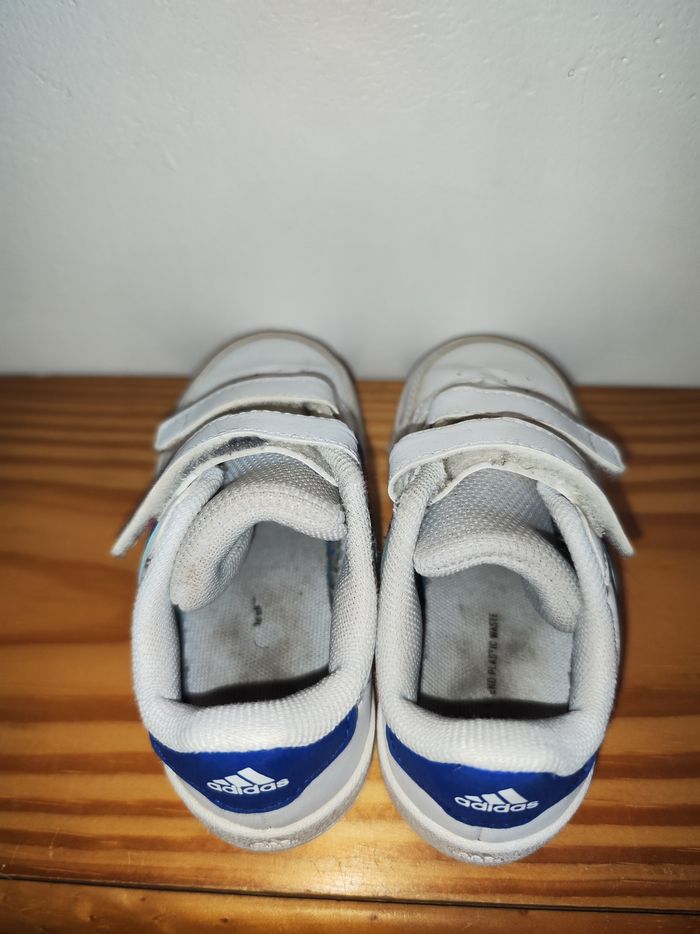 Basket adidas bleu et rouge - photo numéro 5