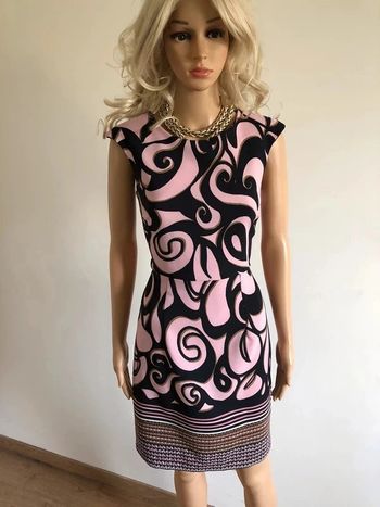 Robe rose claire et noire neuve sans manches LolaLiza taille française 36 (valeur 60€)