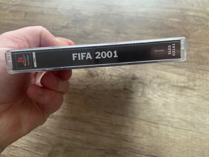 Fifa 2001 ps1 - photo numéro 9