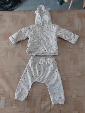 Ensemble à capuche Mes petits cailloux