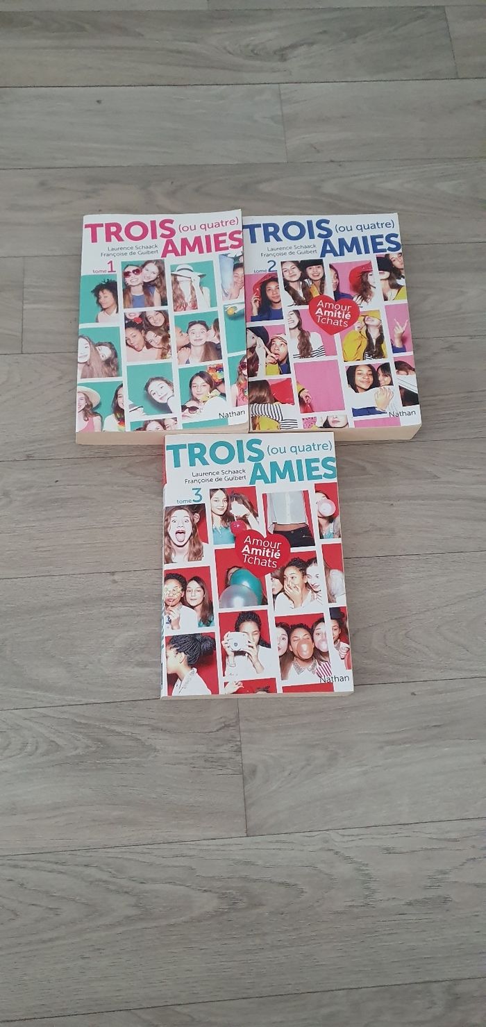 Trois (ou quatre) amies - photo numéro 1