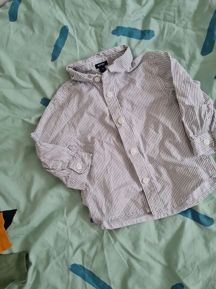 Chemise 18 mois excellent etat