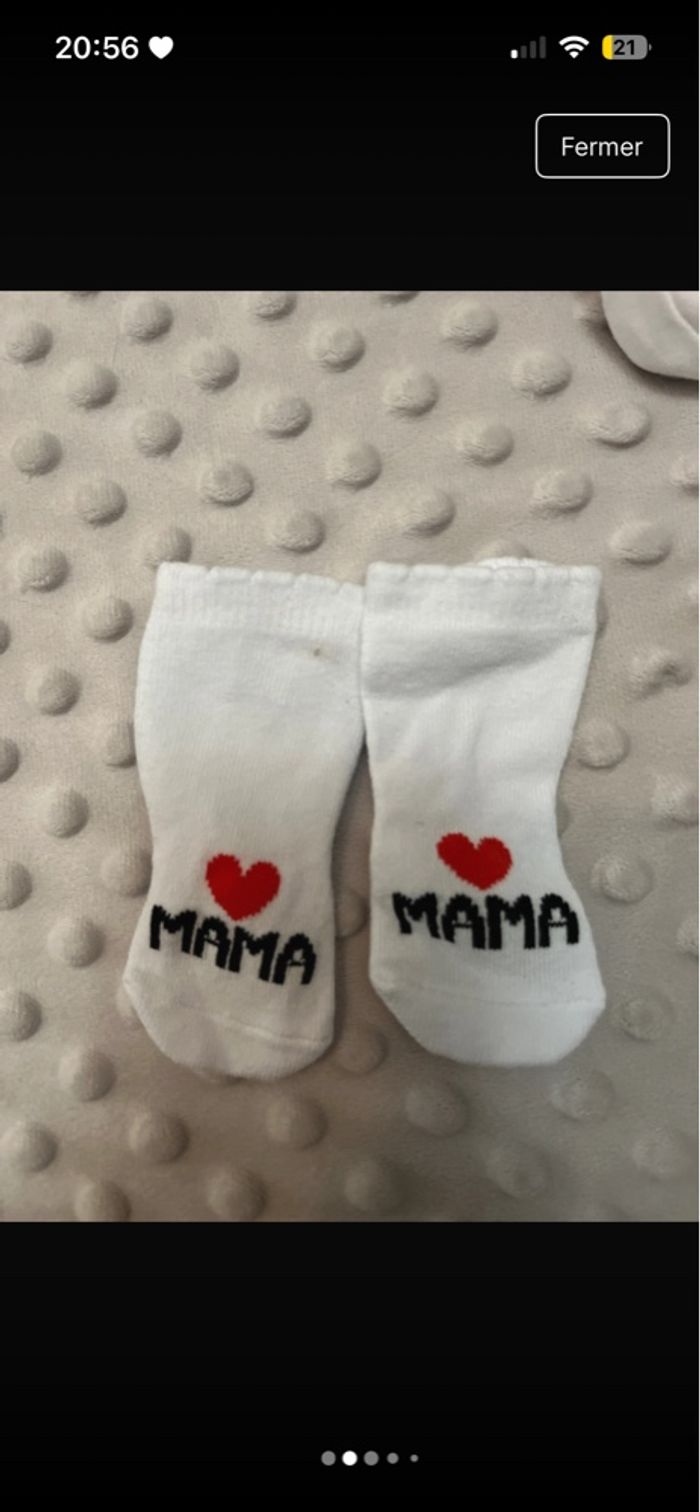 2 paires de chaussettes +1 paire de chausson - photo numéro 2