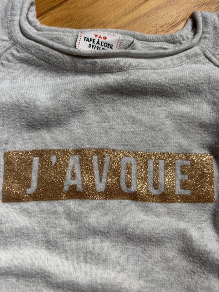 Pull tape à l’œil - photo numéro 2