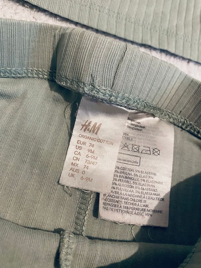 Ensemble fille H&M 9 mois – Haut vert + legging assorti, bon état - photo numéro 4
