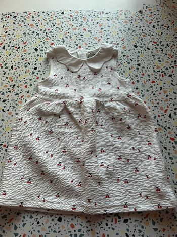 Robe sans manches petite cerises