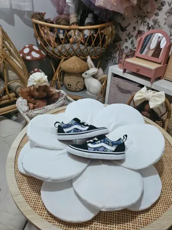 Vans fleurie
