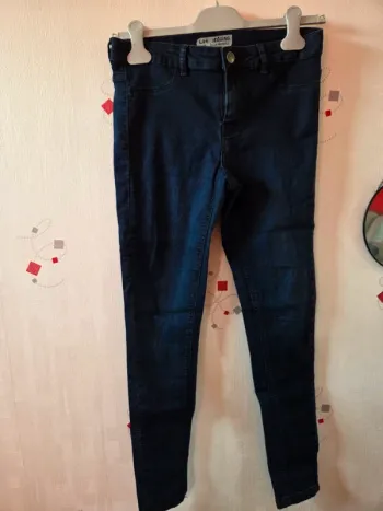 🤗 Jegging femme T.38 La halle
