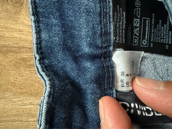 Jean H&M - photo numéro 3
