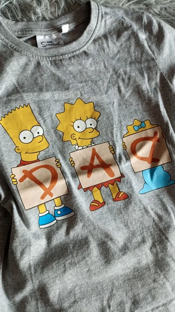 T-shirt Simpson 8 ans 🐯 - photo numéro 2