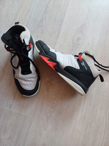 Basket tarmak force