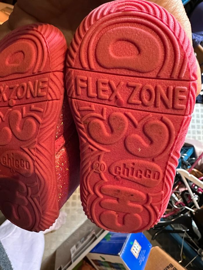 Pantoufles 23 - photo numéro 3