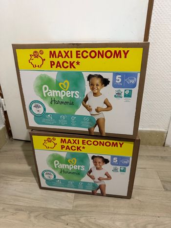 Deux pack couche Pampers harmonie taille 5