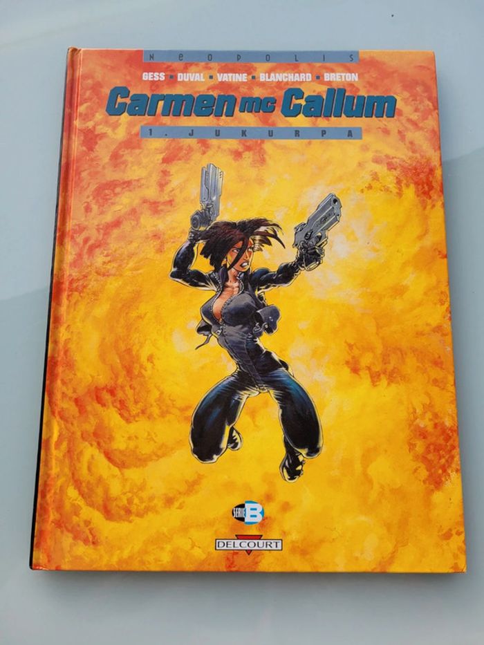 2 BD Carmen Mc Callum, tomes 1 et 2 (52) - photo numéro 3