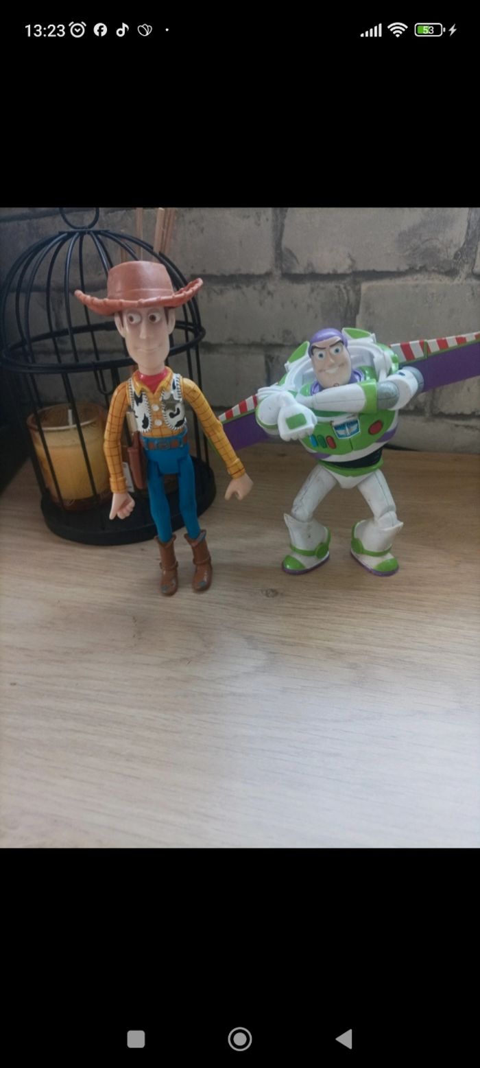 Toy story buzz et Woody 16 et 13 cm