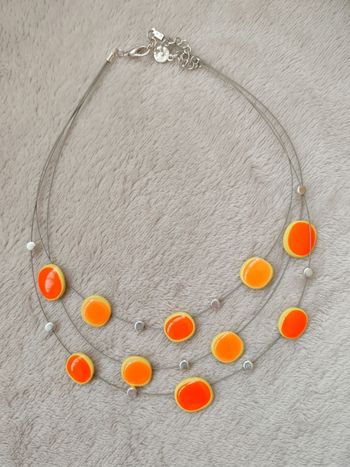 Collier ras de cou