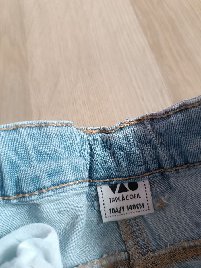 Jeans pattes d' éléphant - photo numéro 2