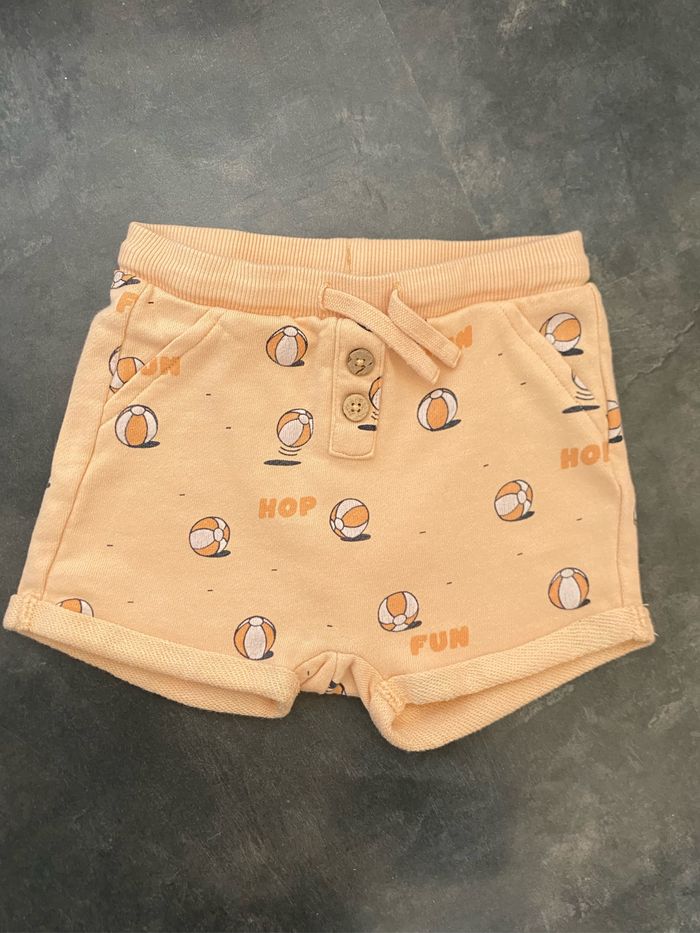 Short abricots ballons 18 mois kiabi
