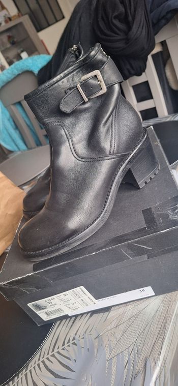 Bottines en cuir