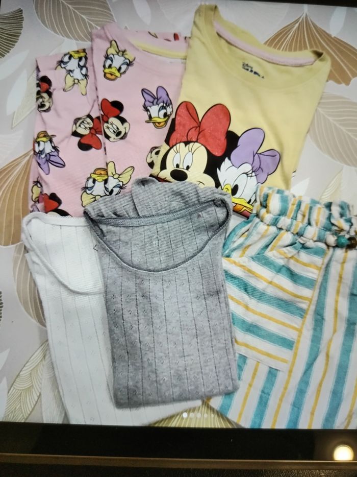 Lot vêtements fille 5ans