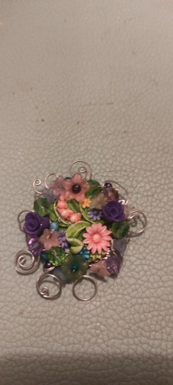 Broche faite main