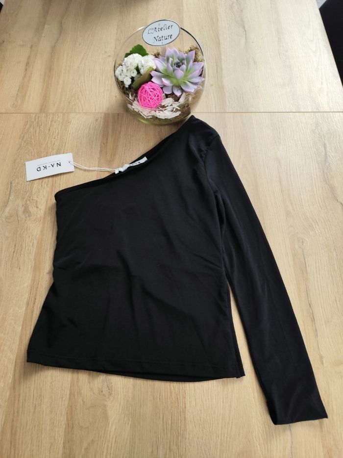 Top asymétrique - photo numéro 2