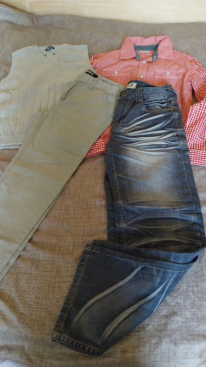 Lot de 14 vêtements 10 ans garçon - photo numéro 2