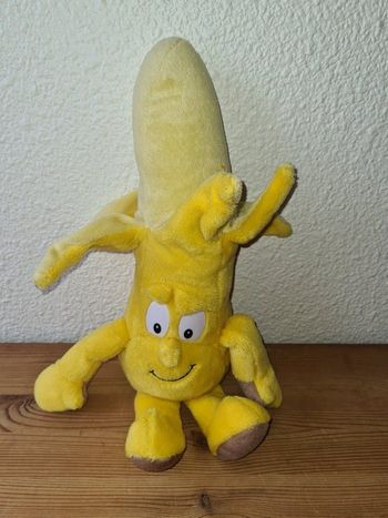 peluche jaune banane