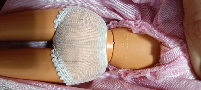 Barbie robe de soirée années 80/90 - photo numéro 10