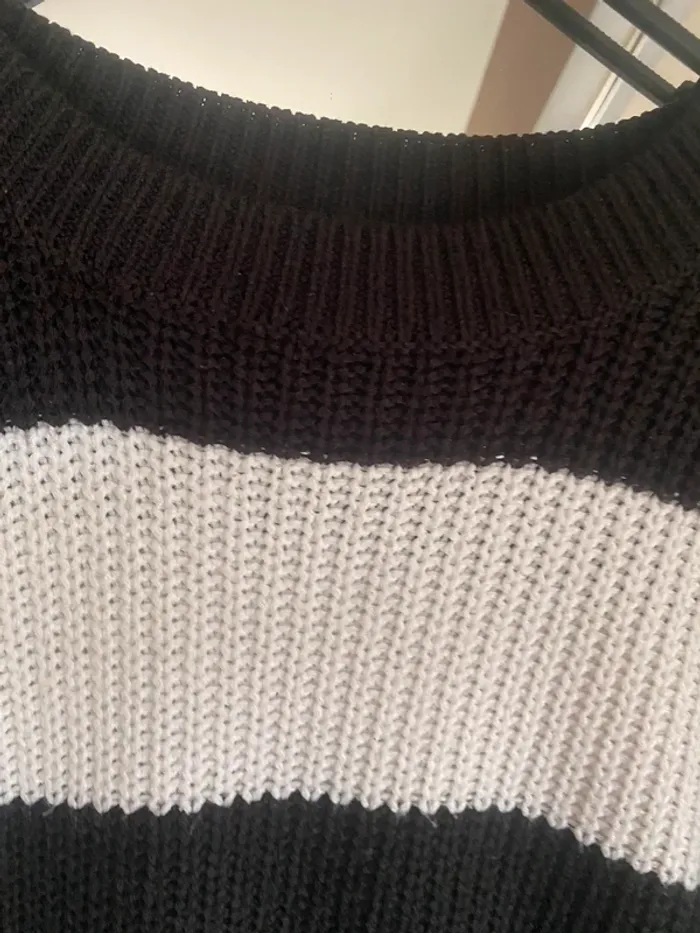 Pull rayé - photo numéro 3