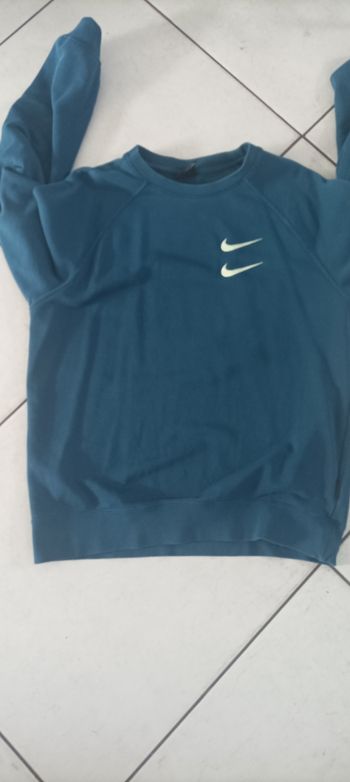 Pull Nike
