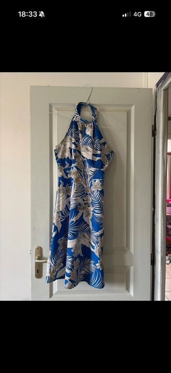 Robe Fleurie Guess