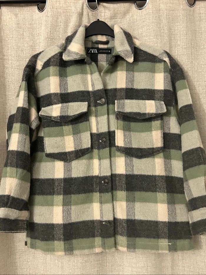 Veste sur chemise à carreaux Zara - photo numéro 2