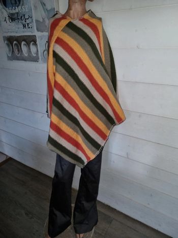 Poncho fait main taille unique