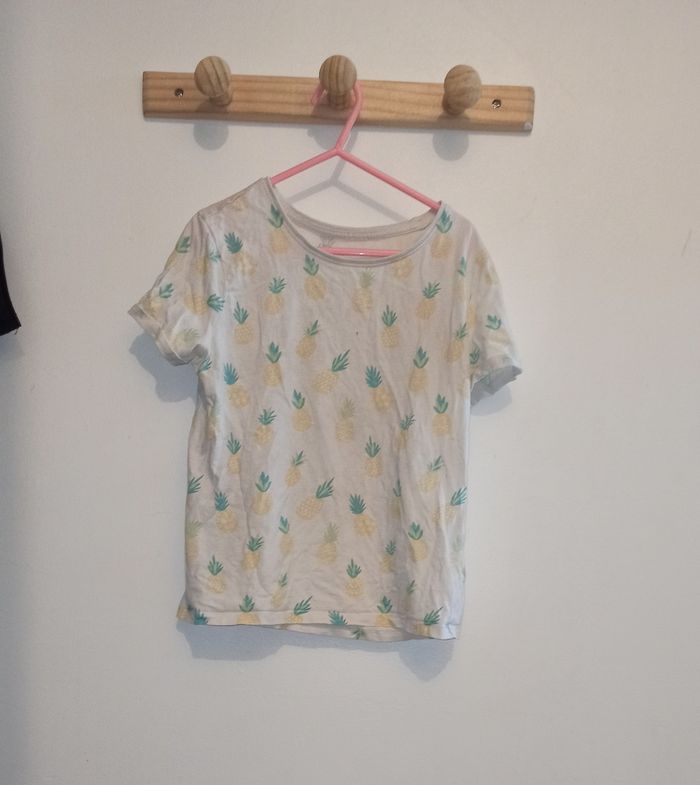 Tee shirt( 3 en 12 ans et 1 en 10 ans) - photo numéro 2