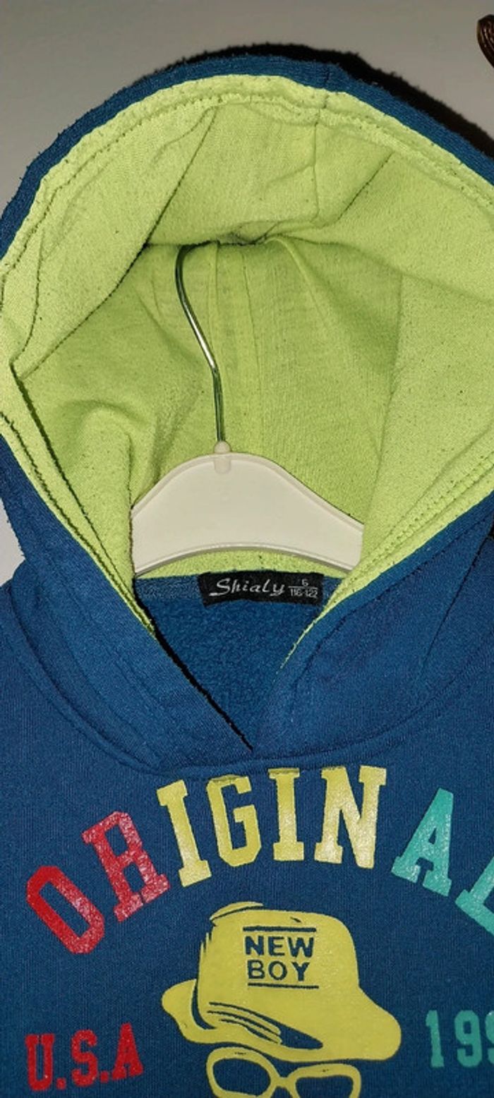 Sweat à Capuche 6 ans by Shialy très bon état - photo numéro 4