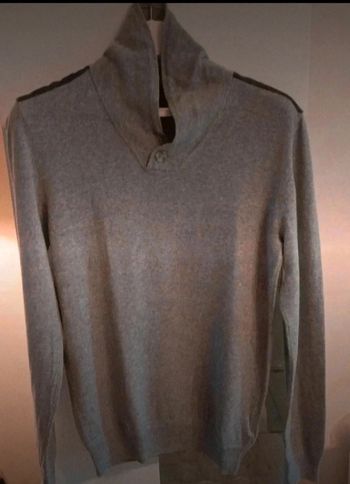 Beau sweat-shirt col cheminée