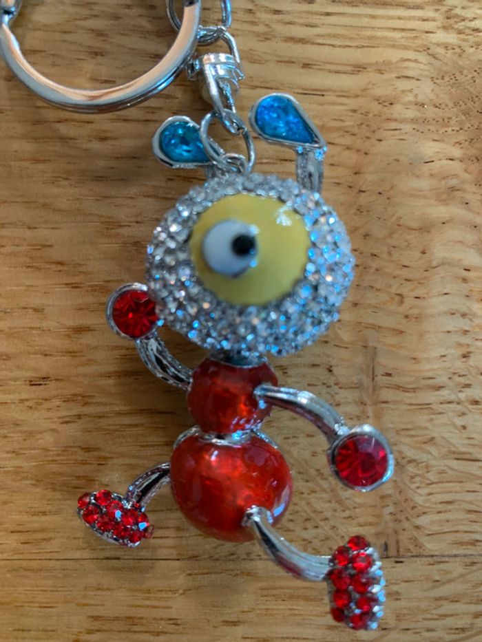 🧿 Porte-clés original personnage œil unique 💎 - photo numéro 2