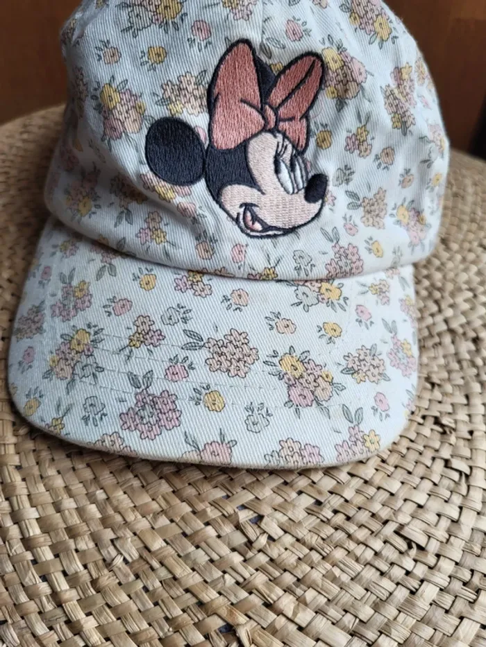 Casquette fleurie broderie Minnie Mouse Disney - photo numéro 2
