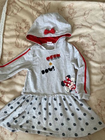 Robe à capuche