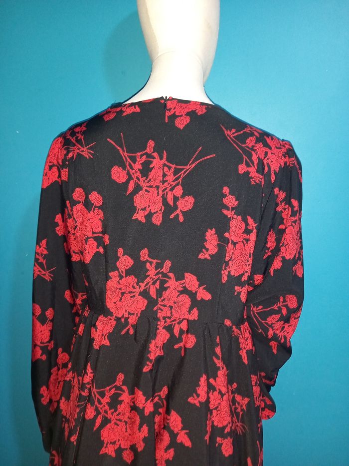 Robe rouge et noire - photo numéro 9