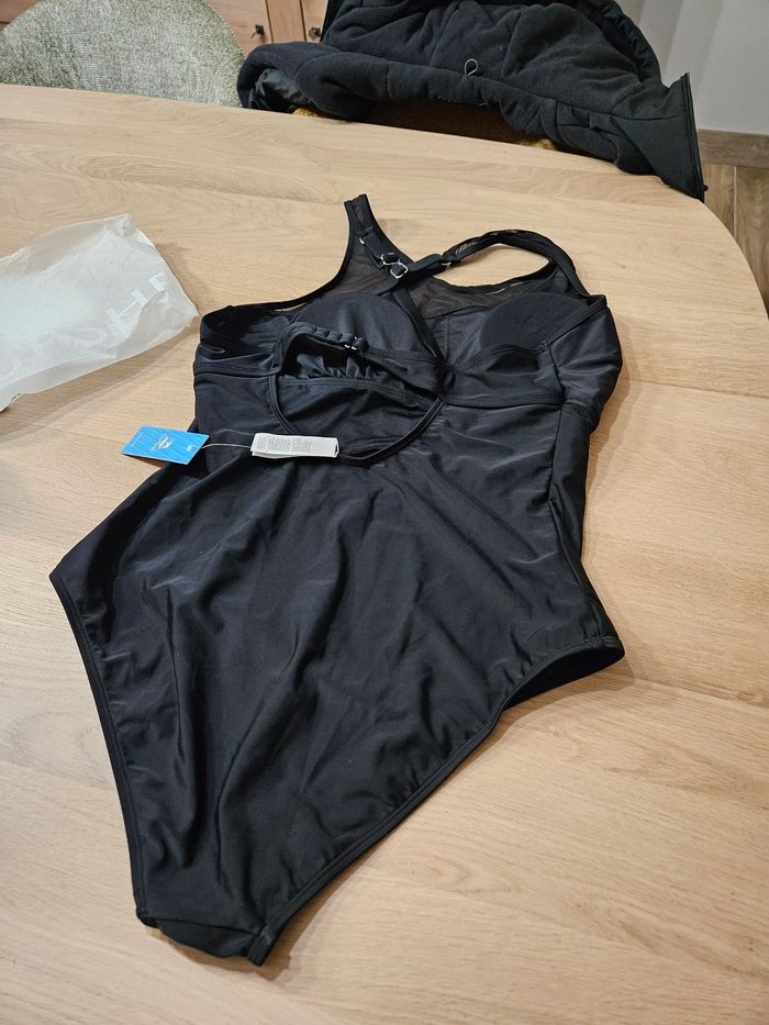 Maillot de bain cupshe neuf et étiqueté - photo numéro 6