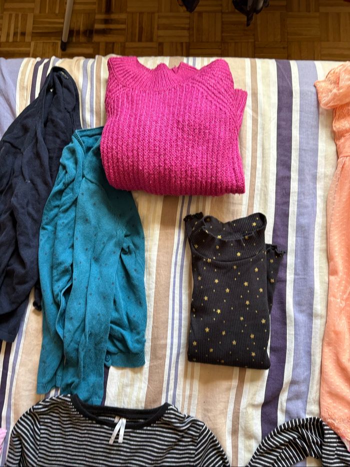 Lot vêtements filles 8 ans - photo numéro 8