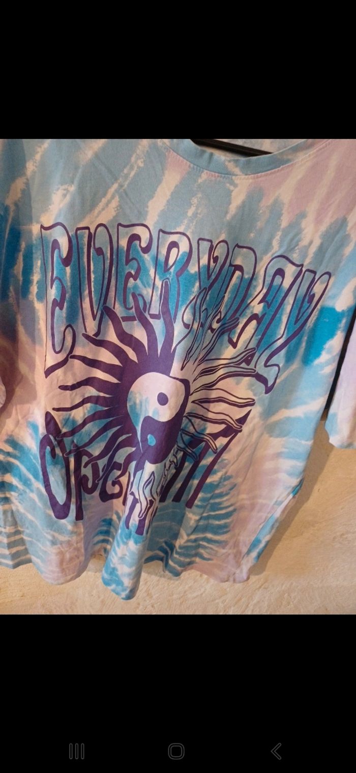 T.shirt femme taille 44 - photo numéro 2