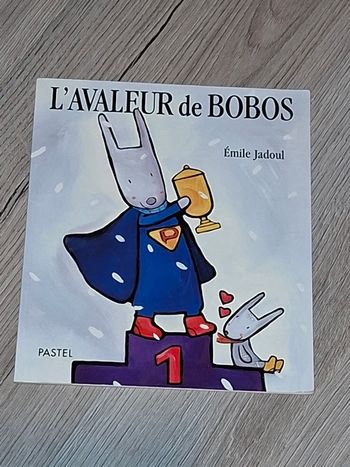 Livre:  l avaleur de bobos 