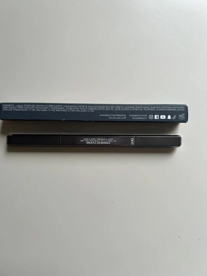 Huda Beauty Bombrows nº2 neutral blonde - photo numéro 5