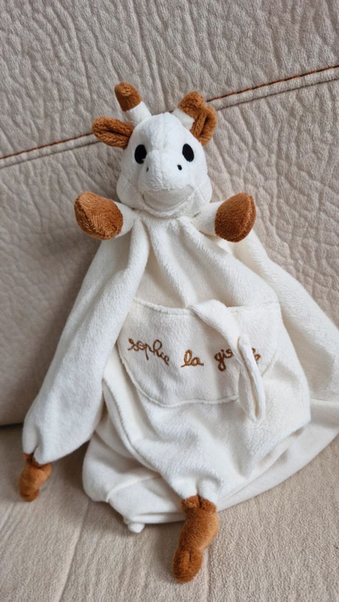 Doudou  plat Sophie la girafe - photo numéro 5